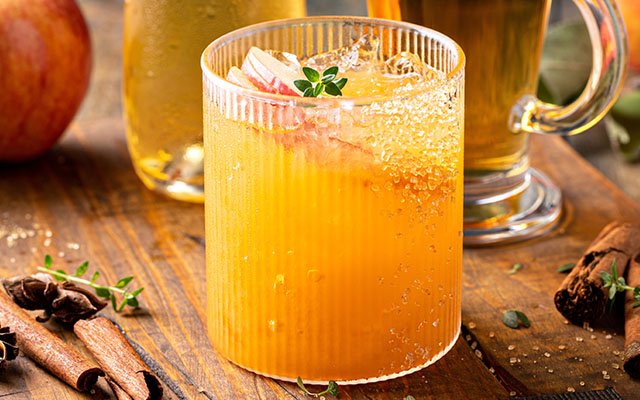 Lavender and cider cocktail recipe
