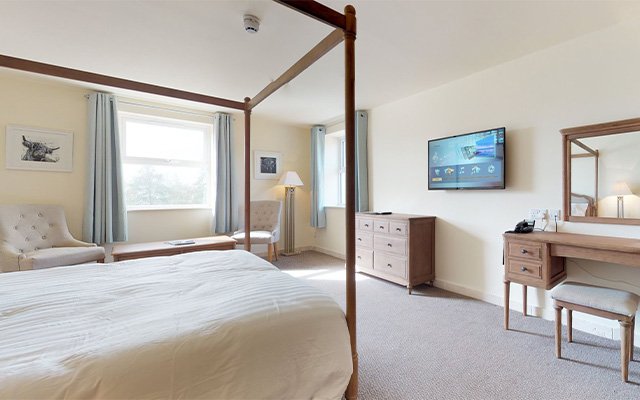 Comis Hotel & Golf Resort bedroom