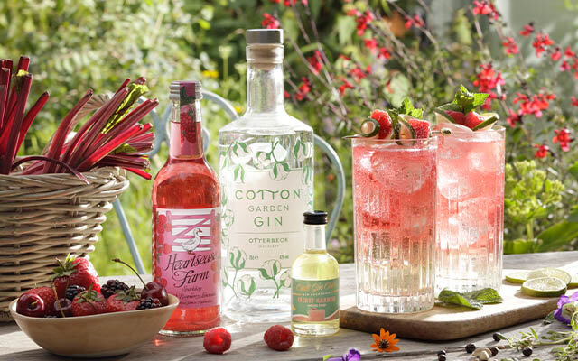 Cotton garden gin cocktail