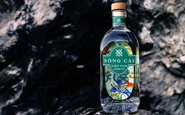 Sông Cái Việt Nam Floral Gin
