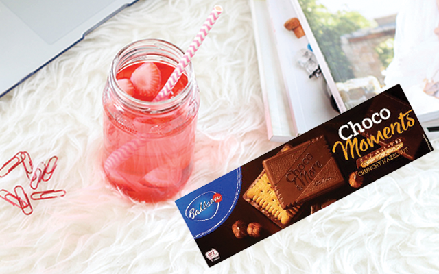 Bahlsen+choco+moments+hazelnut+biscuits+gin+cocktail.png