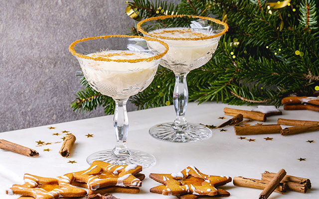 White chocolate hot gin cocktail