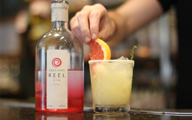 shetland+reel+filska+salty+dog+gin+cocktail.png
