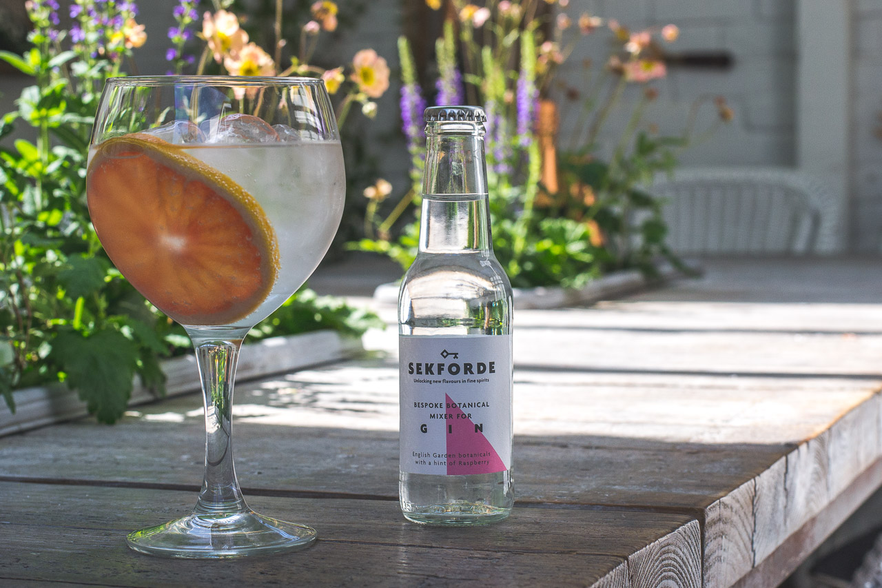 Sekforde gin mixer tonic pink grapefruit