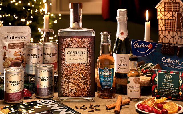 december+gin+of+the+month+box+contents.jpg