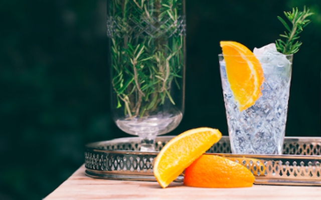 Orange and Rosemary gin and tonic with ice