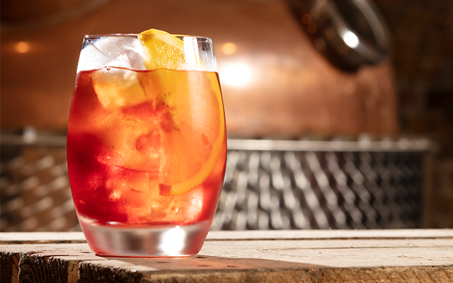 A classic Negroni cocktail - get the recipe >>
