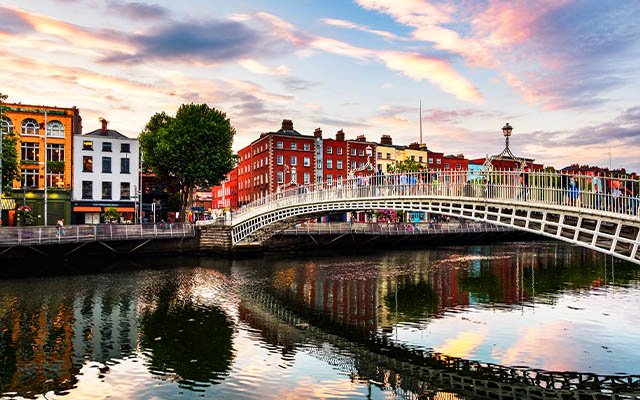 Tourism Ireland and Craft Gin Club