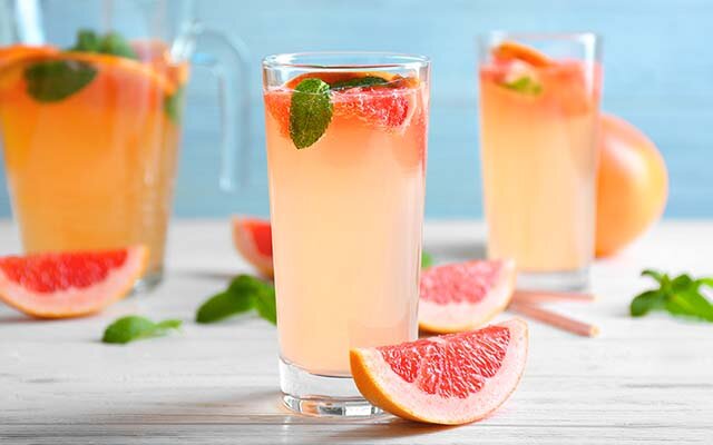 GREEN-TEA-GRAPEFRUIT-COLLINS.jpg