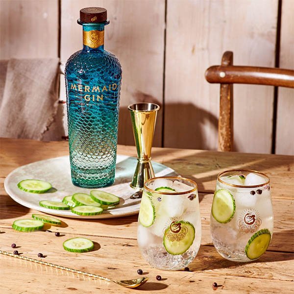 How to serve Mermaid Gin