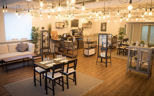 Take part in a masterclass at the Cambridge Distillery Showroom