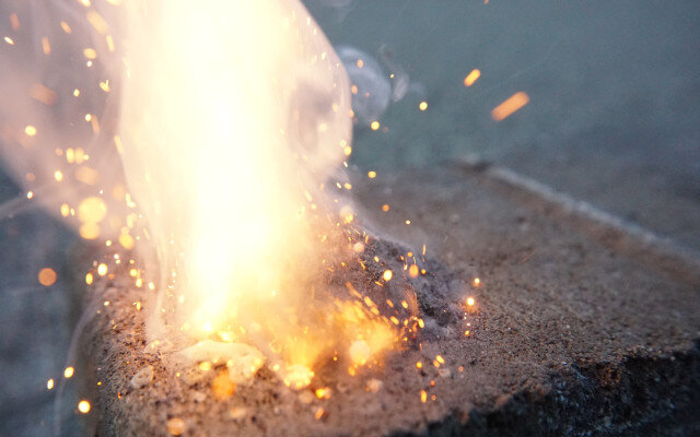 Sparks 
