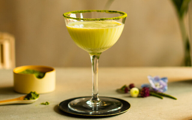 Gin and Tia Maria Matcha Cream martini cocktail recipe.jpg