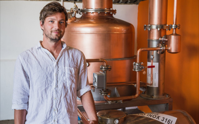 meet the main behind tarquin's gin