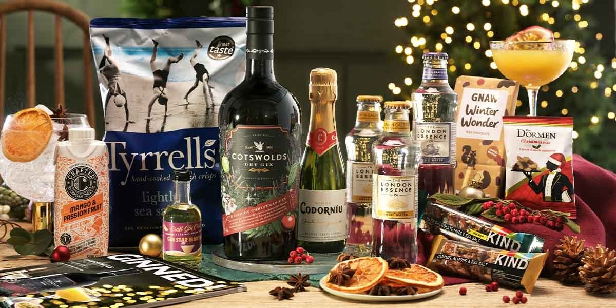 It's time to reveal our December 2020 Gin of the Month box! - Craft Gin ...