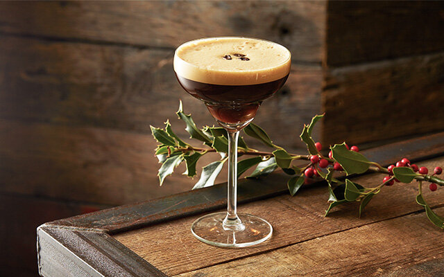 Gingerbread Espresso Martini: Get the recipe! >>