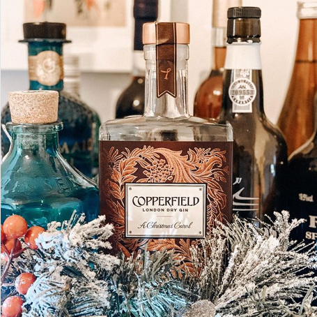 Congratulations to December’s Ginstagram winner, Kelly, for this yuletide display!