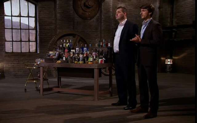Craft Gin Club founders Jon Hulme and John Burke pitch the idea for the club on BBC’s Dragon’s Den!