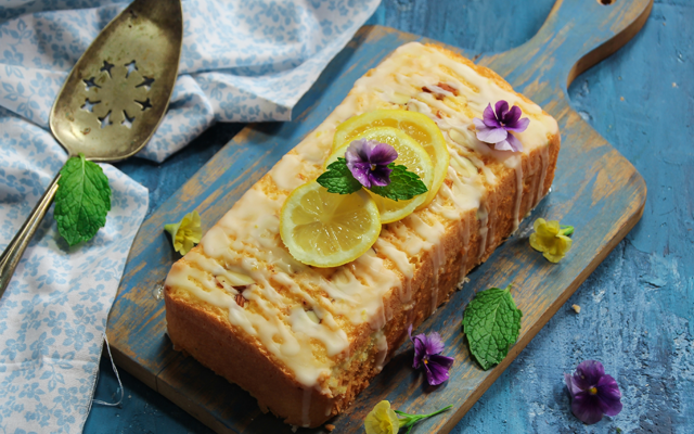 drizzle+cake+gin+and+lemon.png