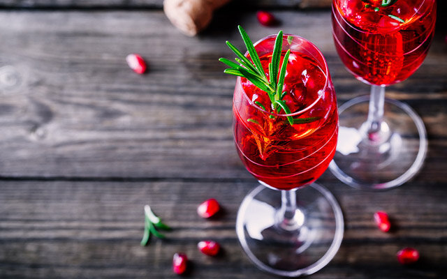 Christmas Spritz cocktail