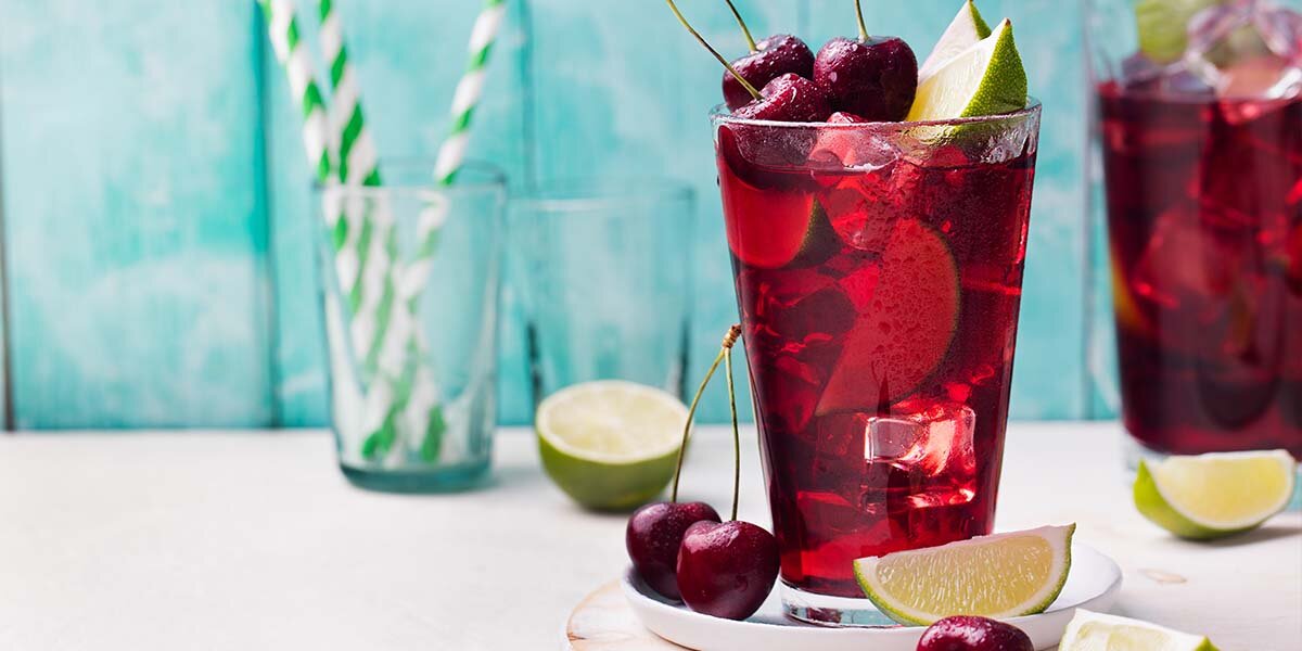 5 of the best gin cocktail punch recipes for summer sipping! Craft
