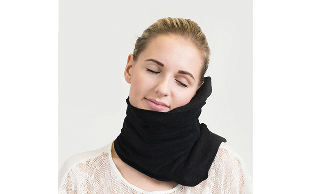 Travel neck pillo.png