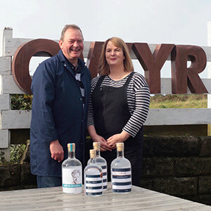 GŴYR gin distillers Siân and Andrew