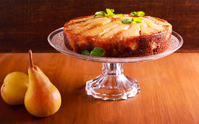 gin-pear-ginger-cake.jpg