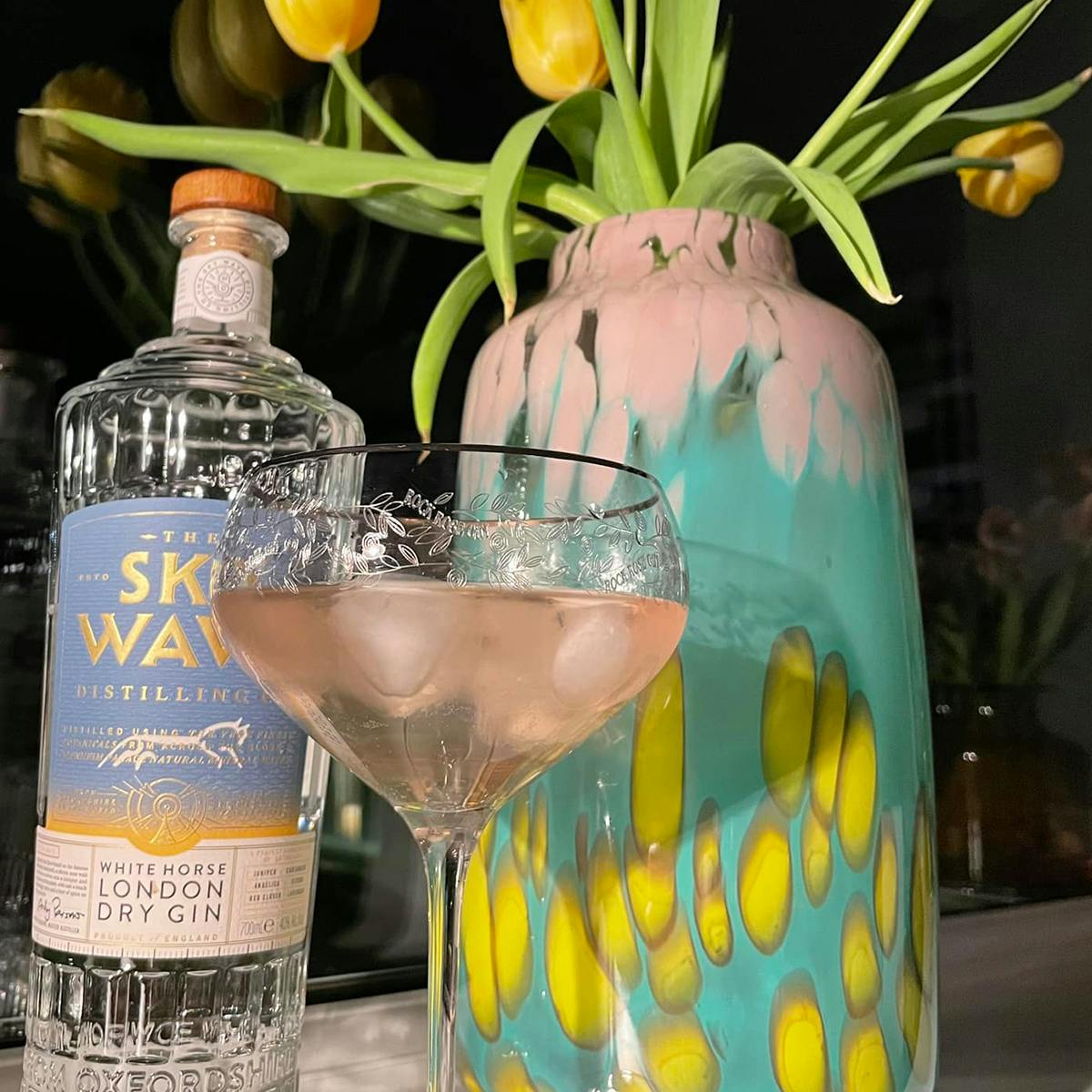 SKY wave  gin cocktail 
