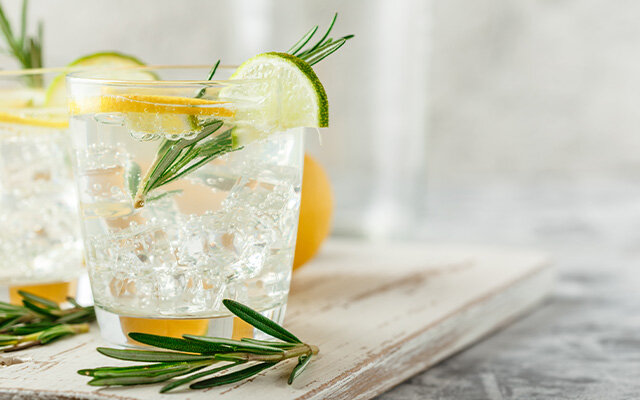 Lemon and rosemary mix  