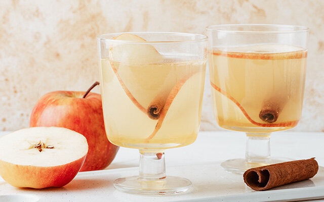 Cider 75 cocktail recipe.jpg