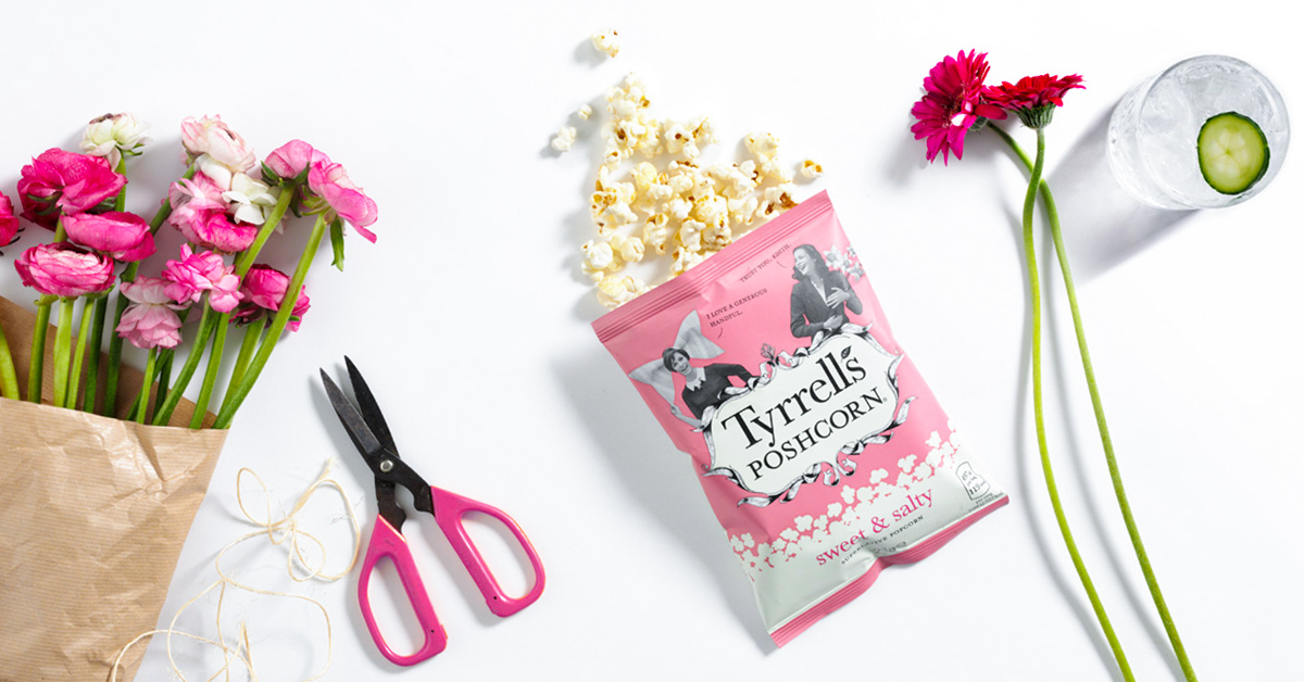 Tyrells Sweet Salty Poshcorn Popcorn Gin Tonic Flowers