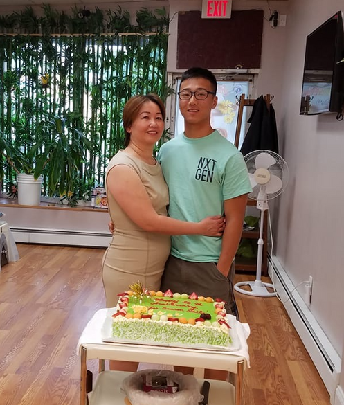 Nick (CTO & Co-Founder) in his mom's nail salon during the 10th anniversary of the business