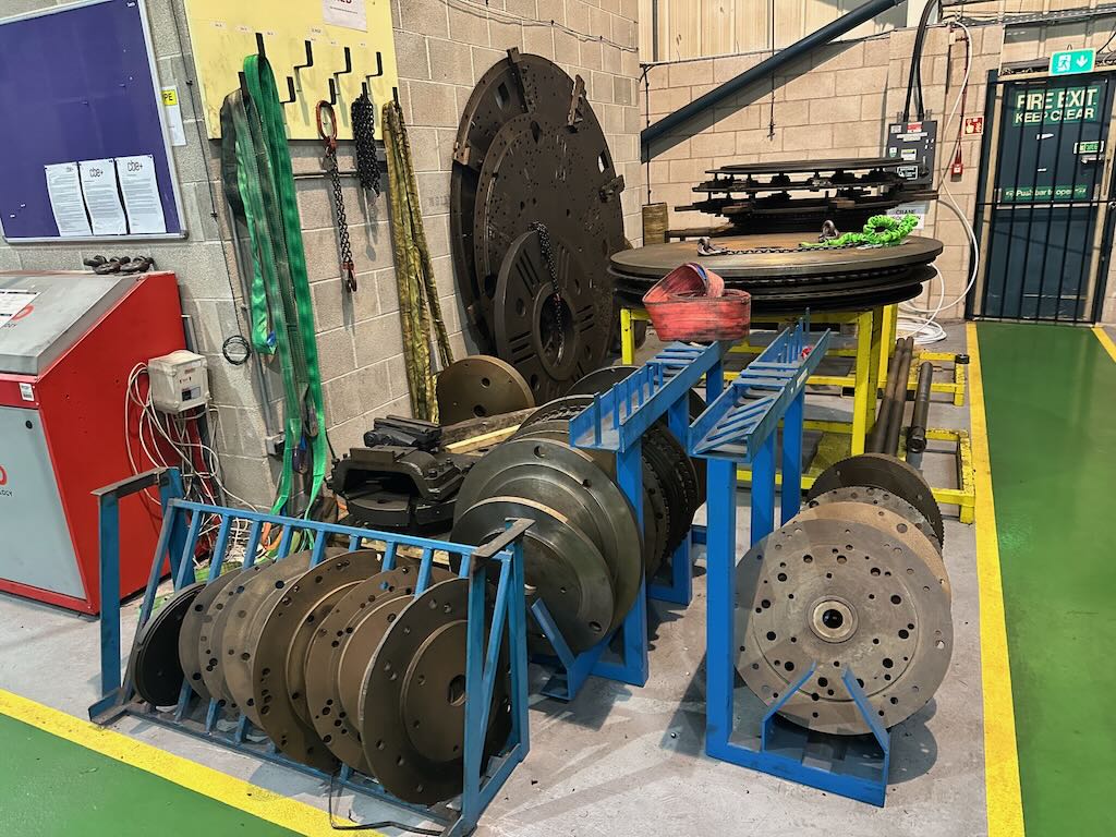 New And Used Machine Tools & Equipment