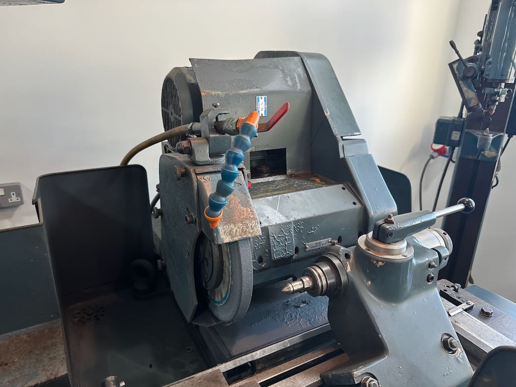New And Used Machine Tools & Equipment