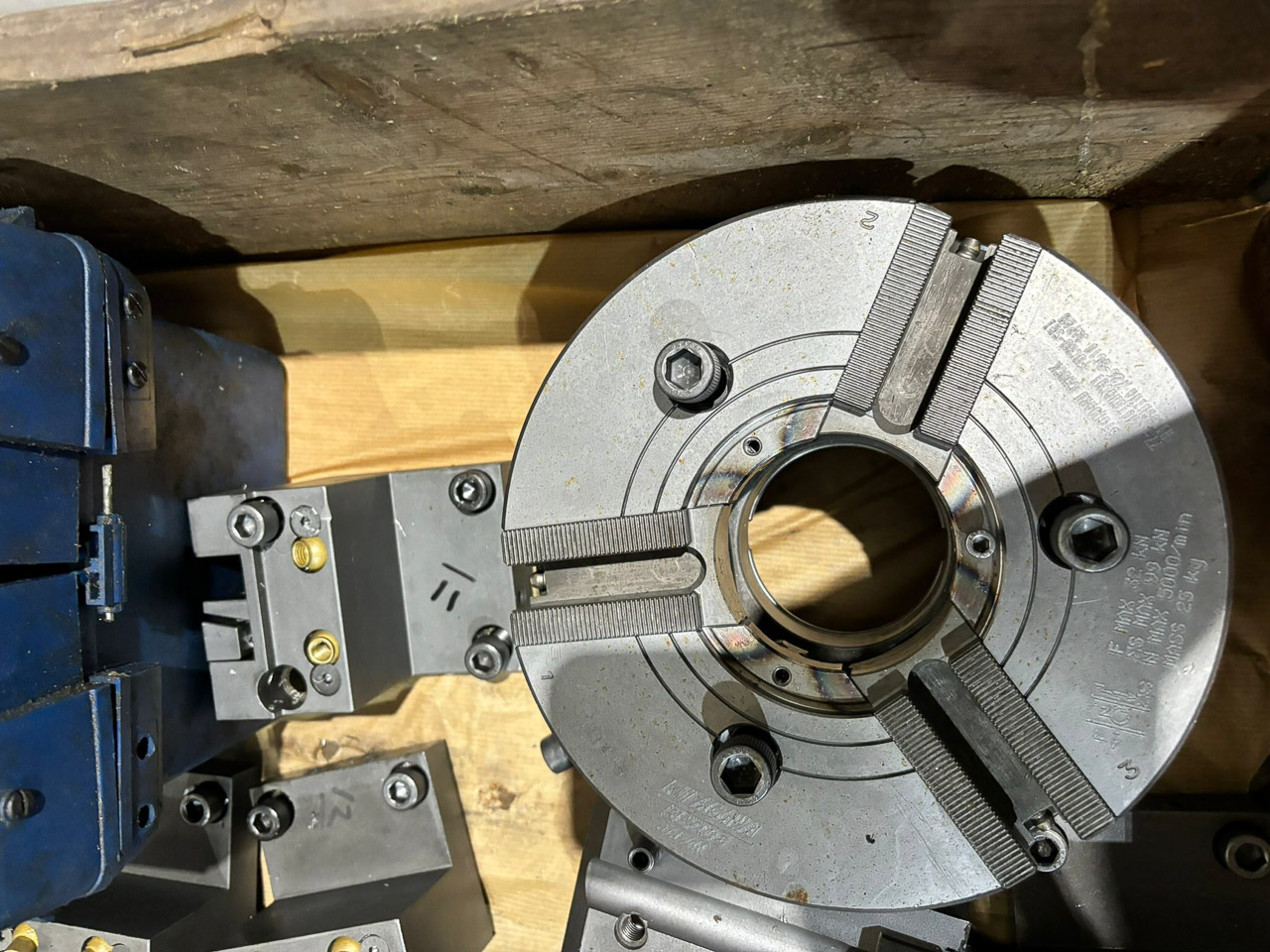 Doosan TT1800 SY - High-Performance Twin-Spindle Turning Centre with Y-Axis