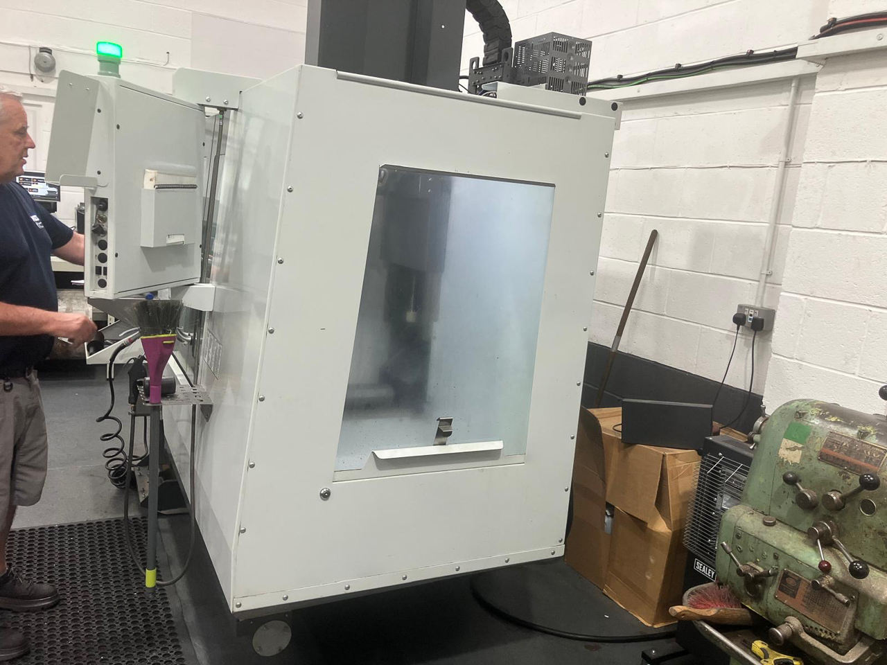 New And Used Machine Tools & Equipment