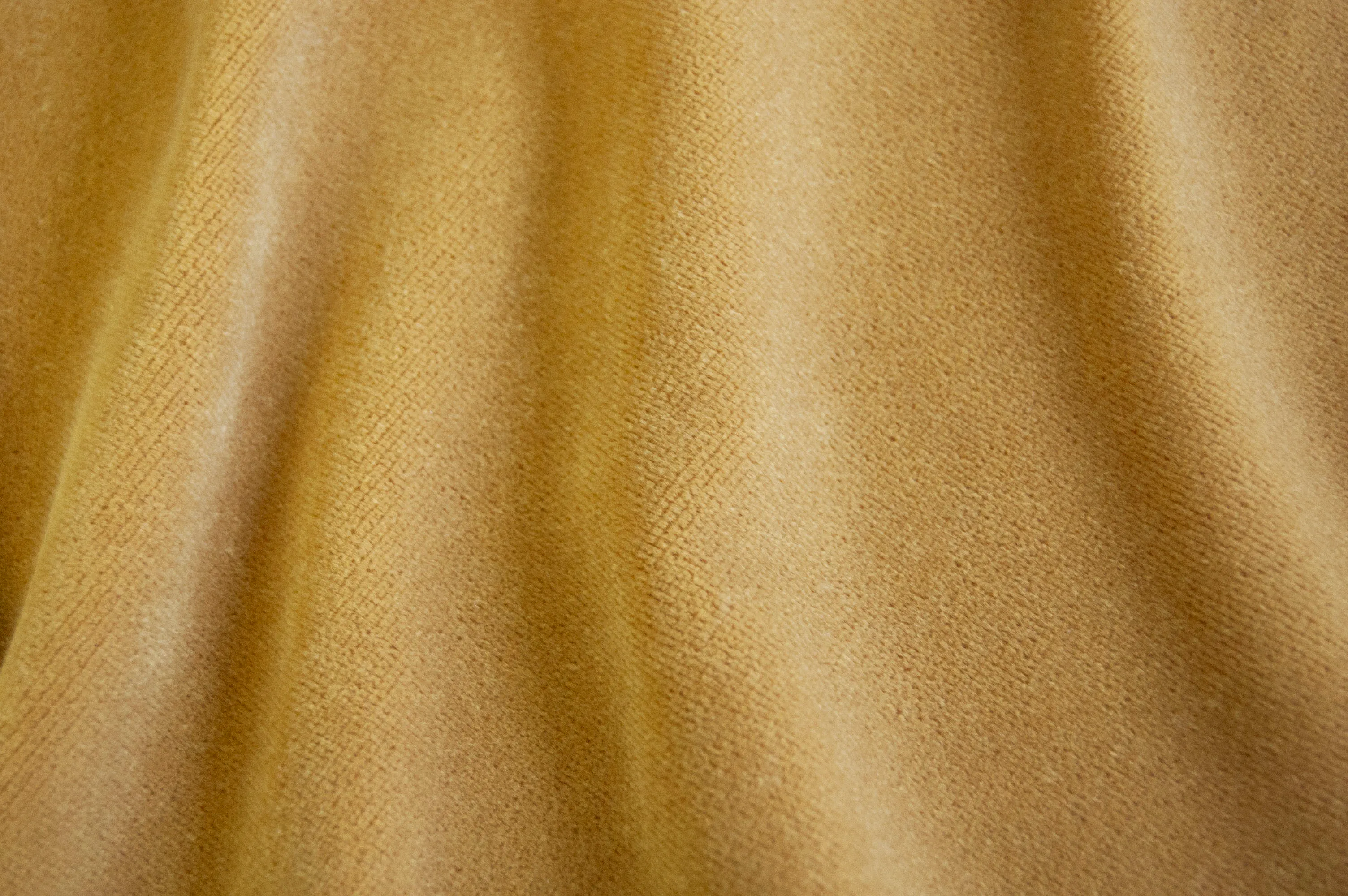Performance Velvet Honey