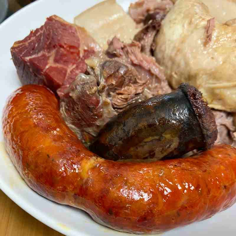 Vacuno and pork meat