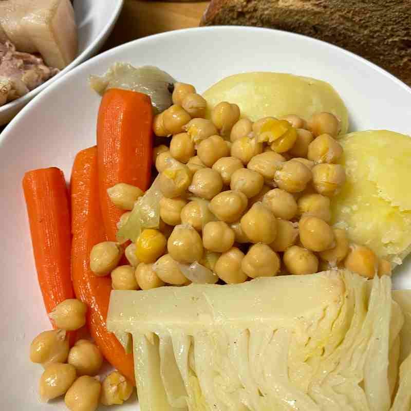 chickpeas and vegs