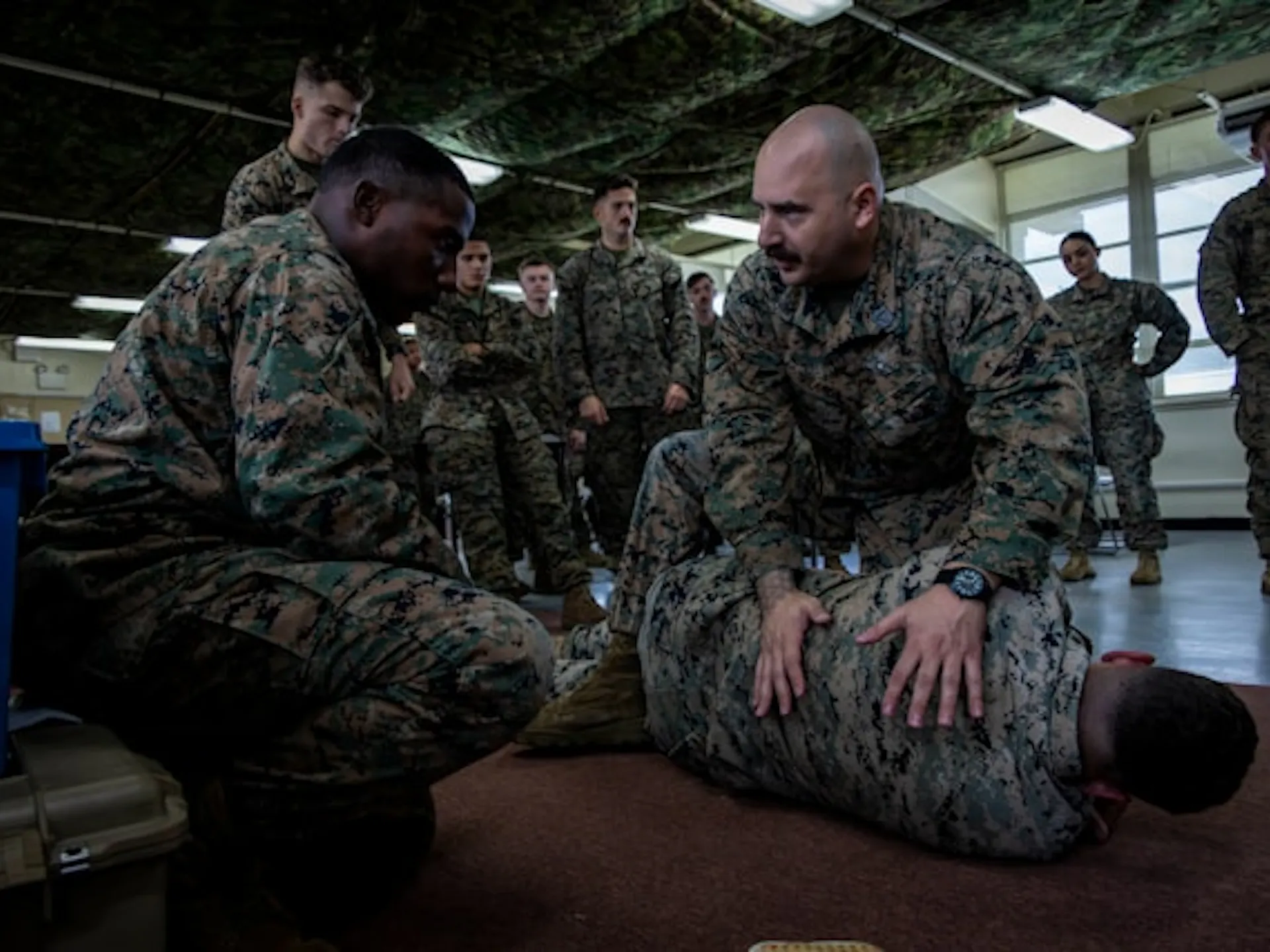 Service members training Photo by Navy Medicine on Unsplash