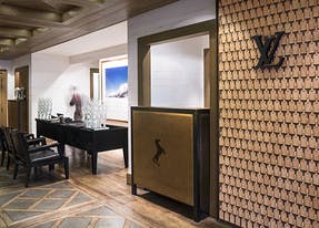 Louis Vuitton Opens Pop-up Store in Courchevel