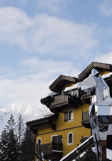 Luxury Hotel & Chalet  Cheval Blanc Courchevel