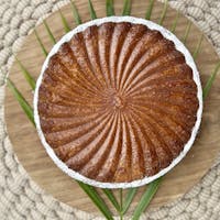 Discover the « galette des rois » imagined by Cheval Blanc St-Barth