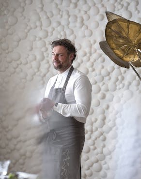 Three MICHELIN stars for Arnaud Donckele at Plénitude