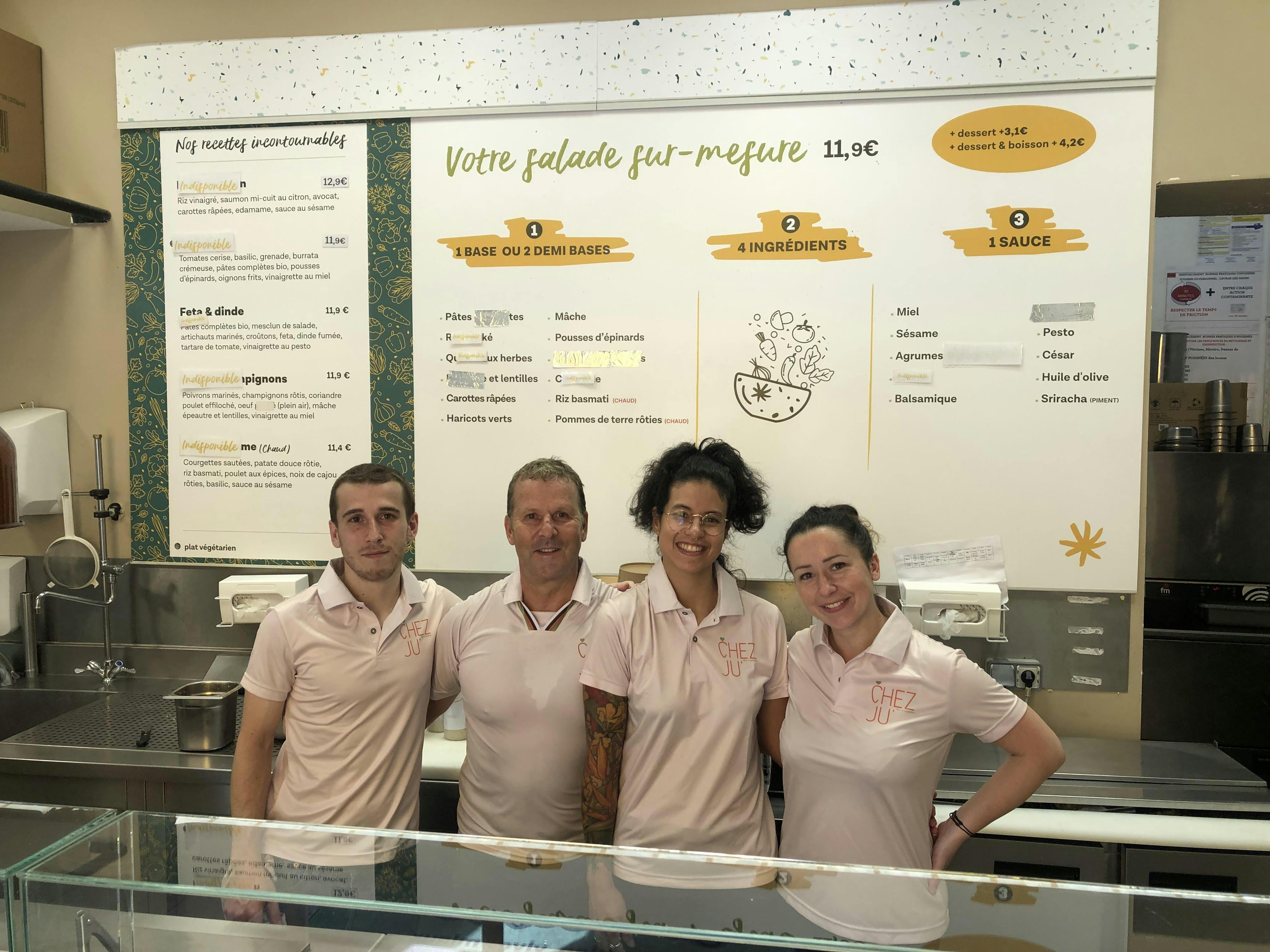 L'équipe de démarrage : mon frère, mon père, ma belle-soeur et moi !