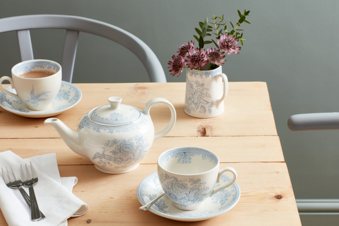 Burleigh Blue Asiatic Pheasants Teacup