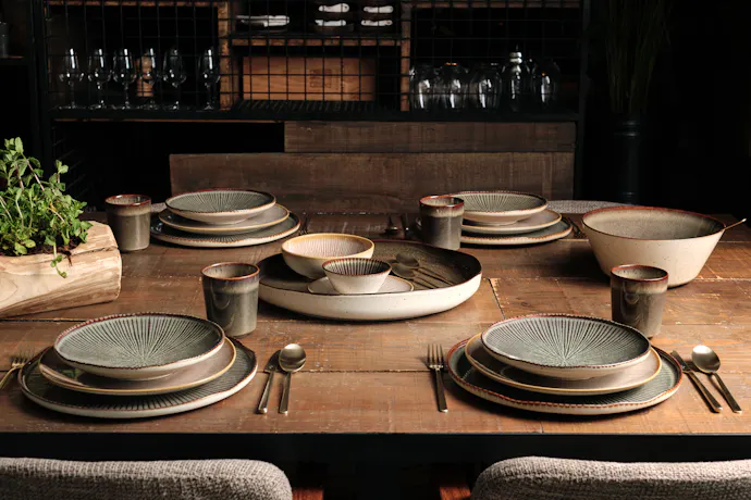 Discontinued China & New Tableware at Chinasearch | If We Don't Have It - We'll Find It