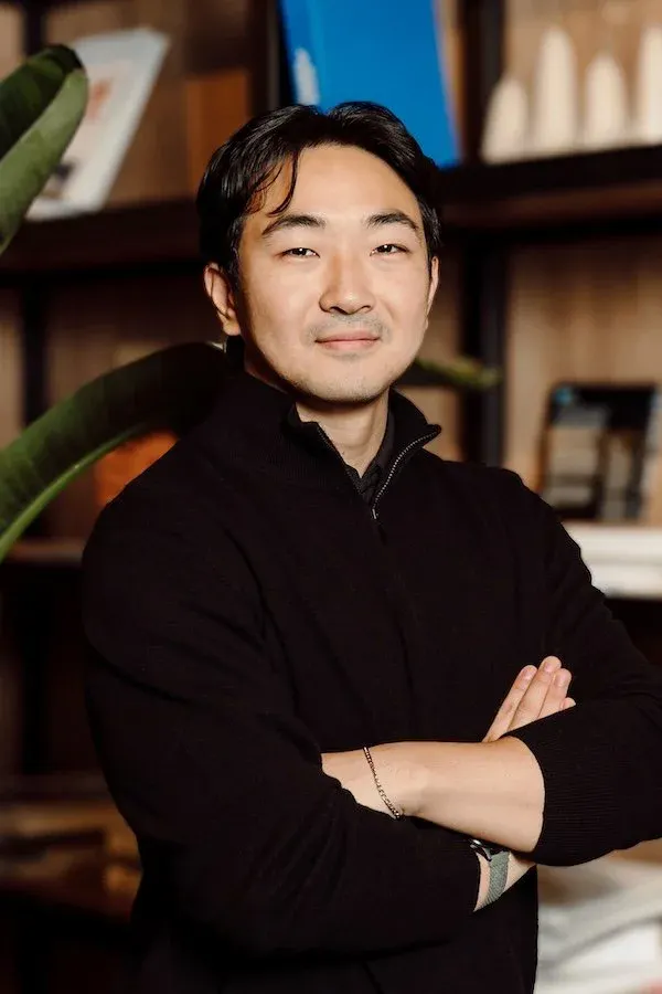 Kevin Xu Portrait