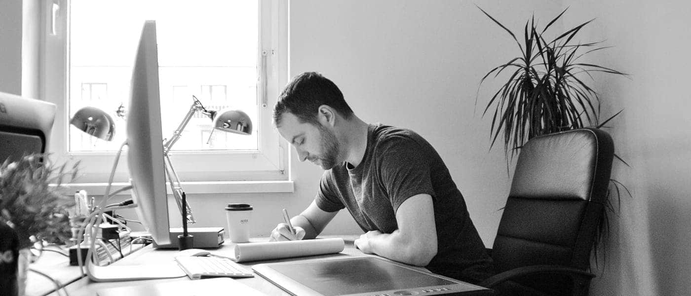 Chris Schnedl im Office